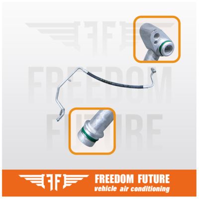 Hilux 88704-0K100 AC टोयोटा एयर कंडीशनर नली भाग्यशाली 2.5L सक्शन पाइपलाइन 04-11